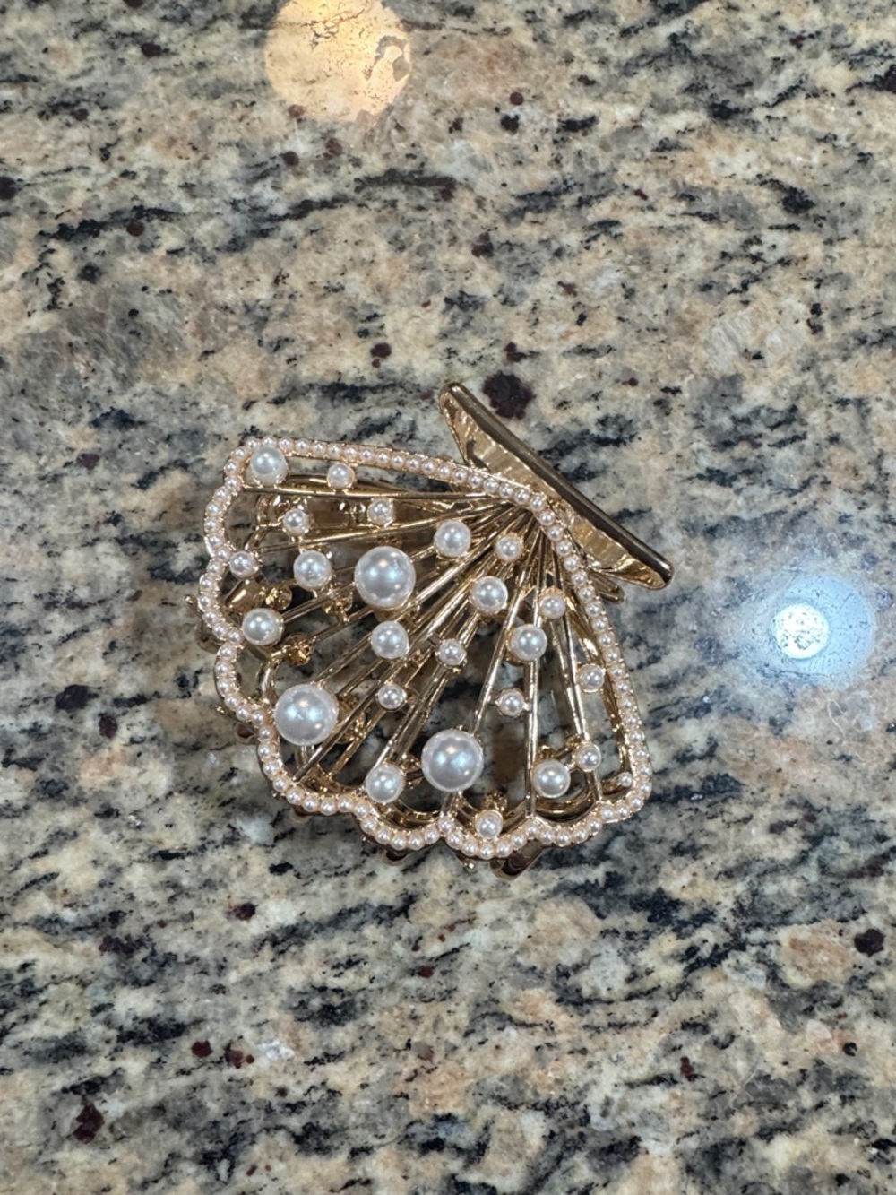 Gold Pearl Shell Hair Clip